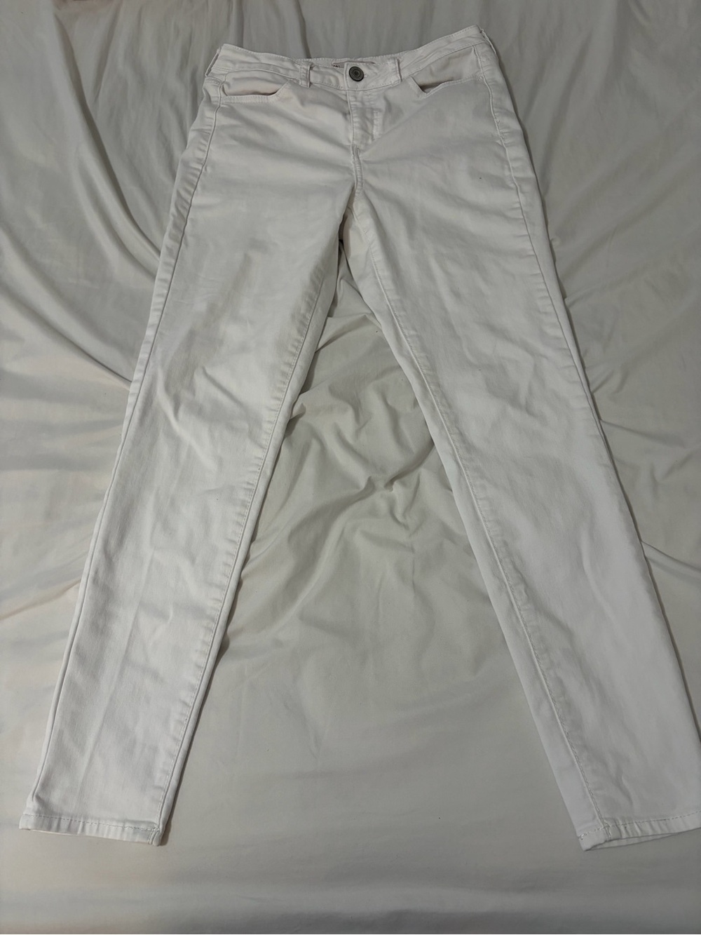SO Women's White Slim Chinos